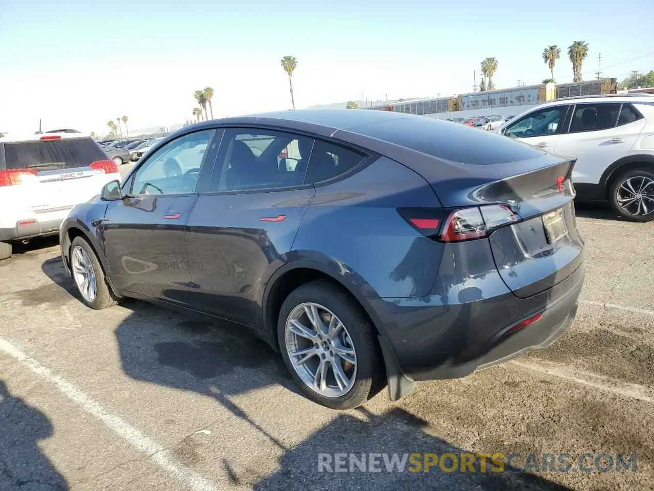 2 Photograph of a damaged car 7SAYGDEE6PA189503 TESLA MODEL Y 2023