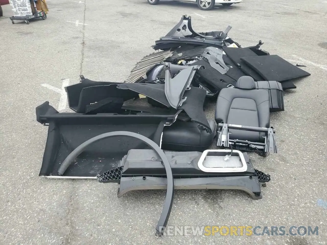14 Photograph of a damaged car 7SAYGDEE6PA190523 TESLA MODEL Y 2023