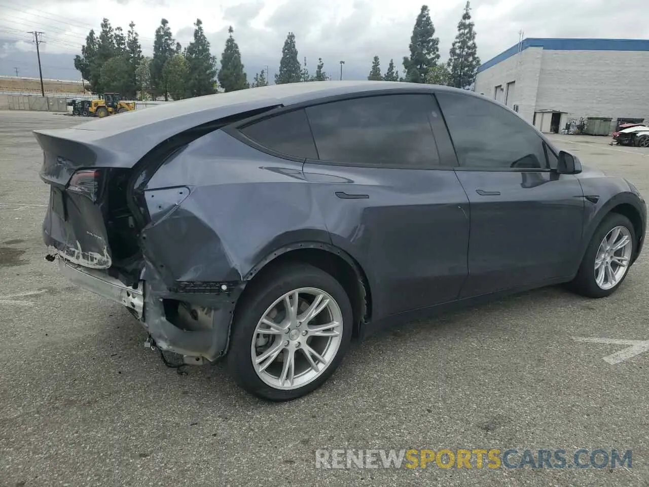 3 Photograph of a damaged car 7SAYGDEE6PA190523 TESLA MODEL Y 2023