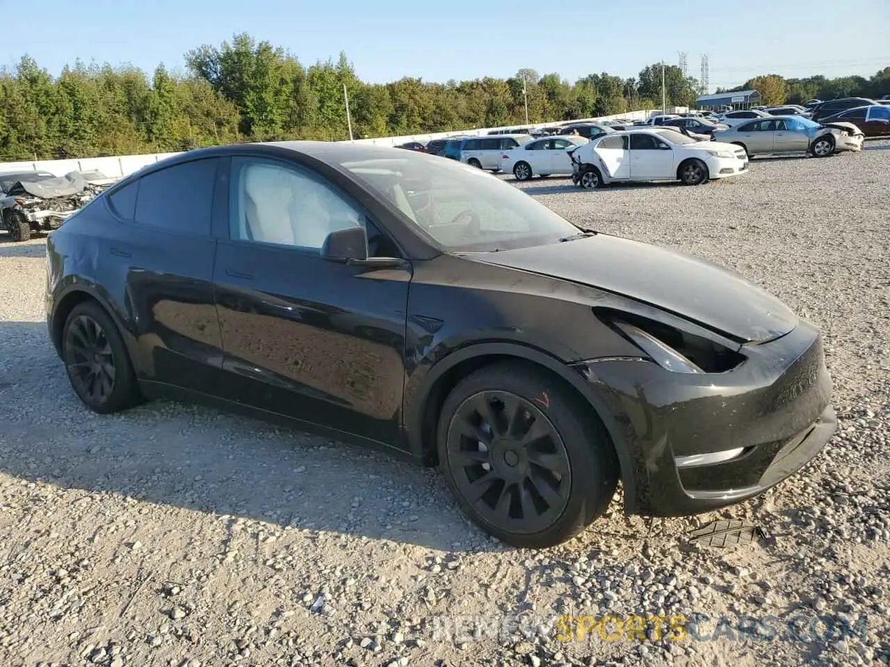 4 Photograph of a damaged car 7SAYGDEE6PA190991 TESLA MODEL Y 2023
