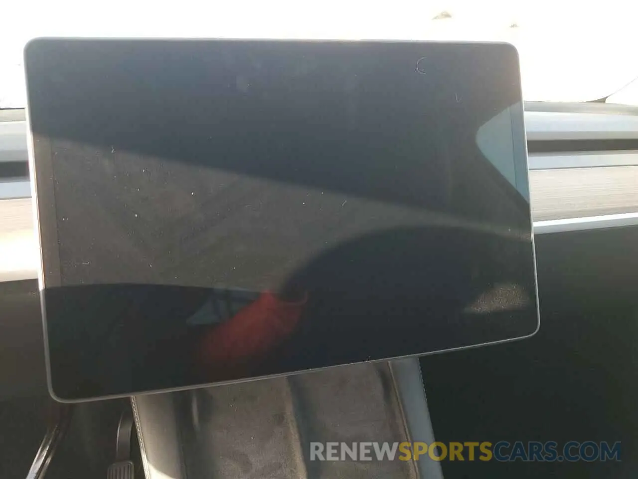 9 Photograph of a damaged car 7SAYGDEE6PA211127 TESLA MODEL Y 2023