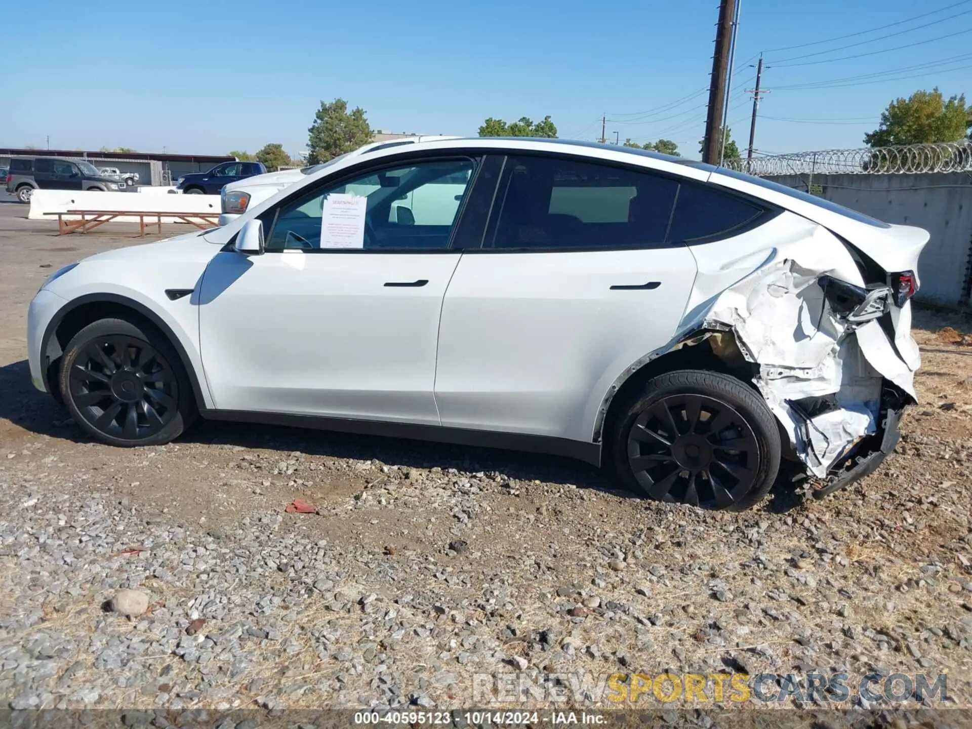13 Photograph of a damaged car 7SAYGDEE6PF588608 TESLA MODEL Y 2023