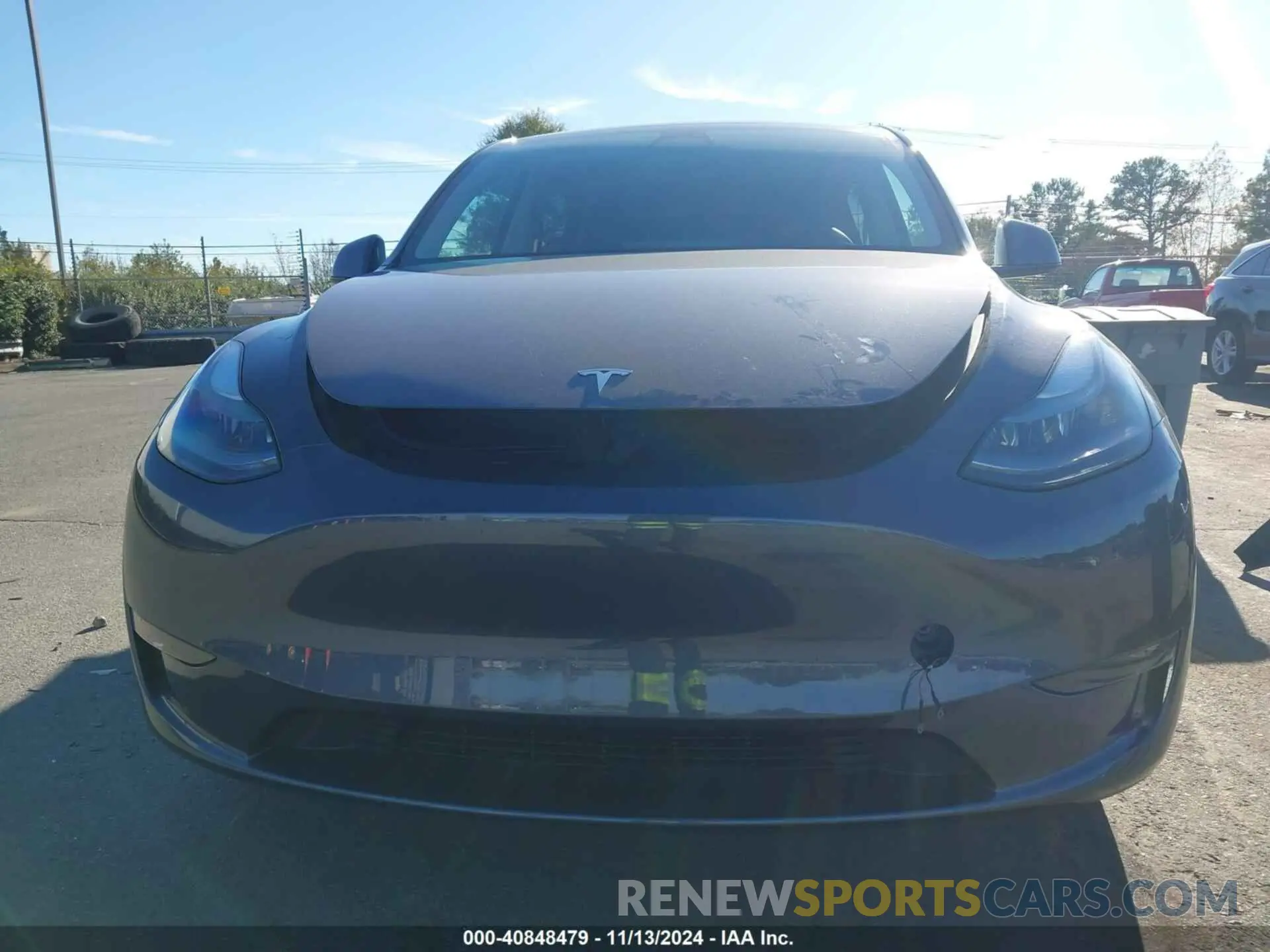 11 Photograph of a damaged car 7SAYGDEE6PF596126 TESLA MODEL Y 2023