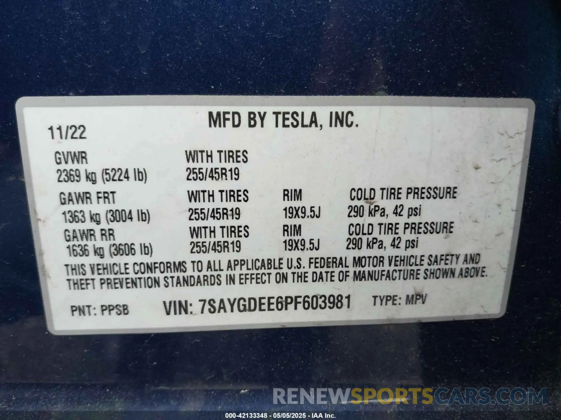 9 Photograph of a damaged car 7SAYGDEE6PF603981 TESLA MODEL Y 2023