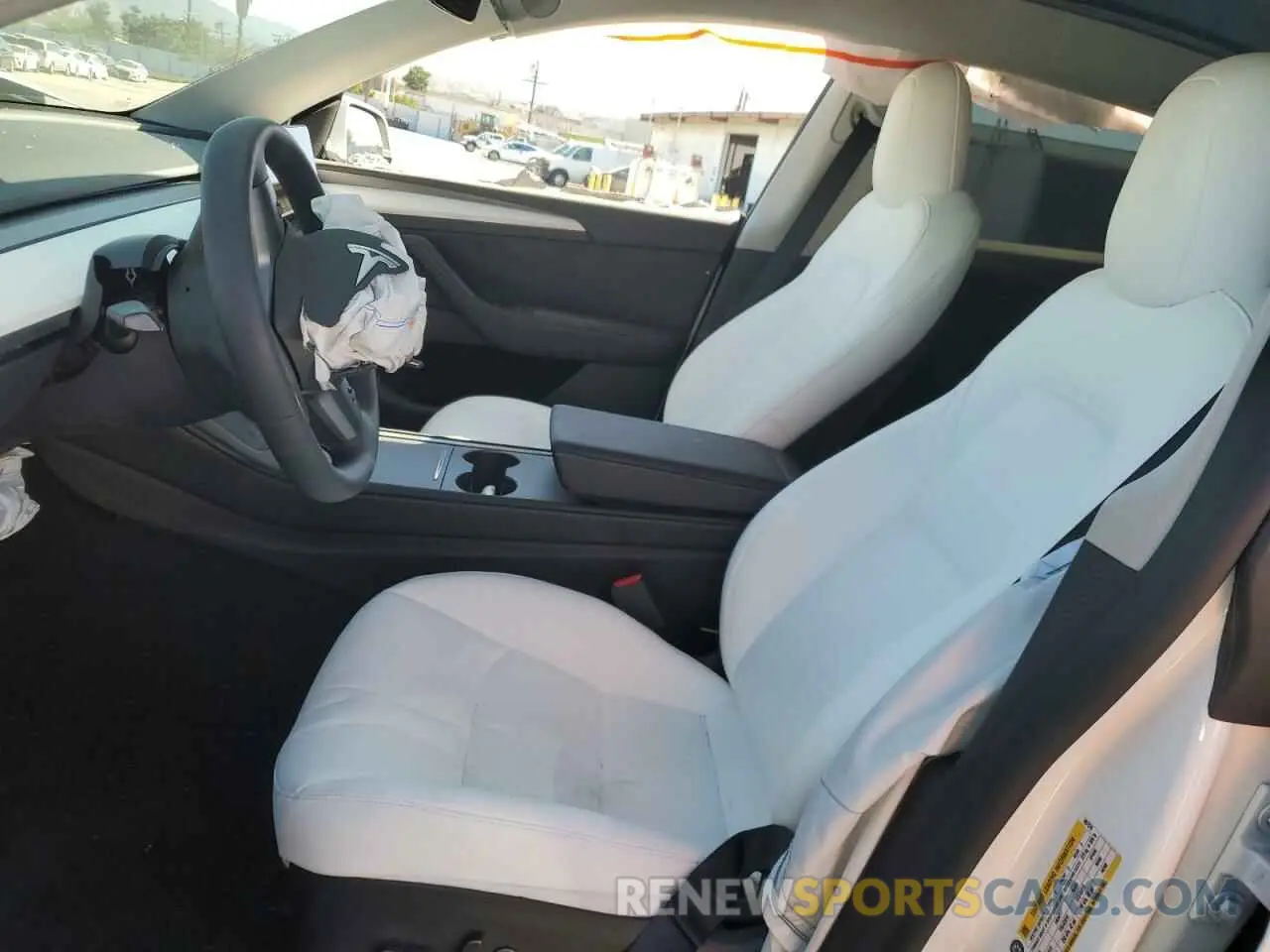 7 Photograph of a damaged car 7SAYGDEE6PF607576 TESLA MODEL Y 2023