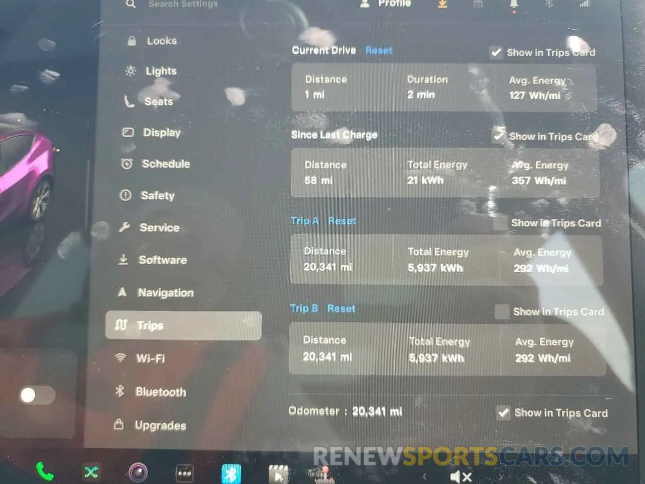 9 Photograph of a damaged car 7SAYGDEE6PF646295 TESLA MODEL Y 2023