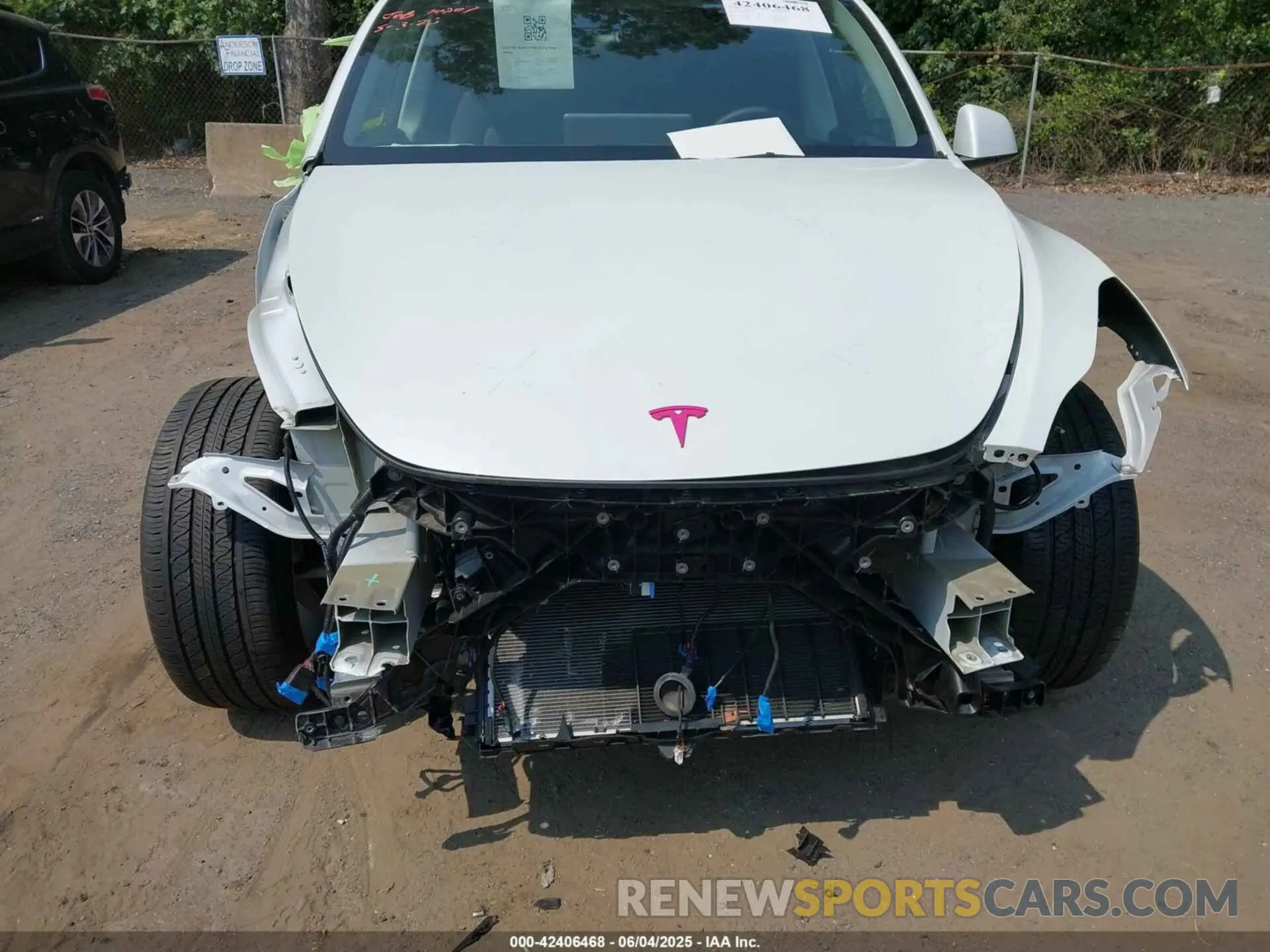11 Photograph of a damaged car 7SAYGDEE6PF684013 TESLA MODEL Y 2023