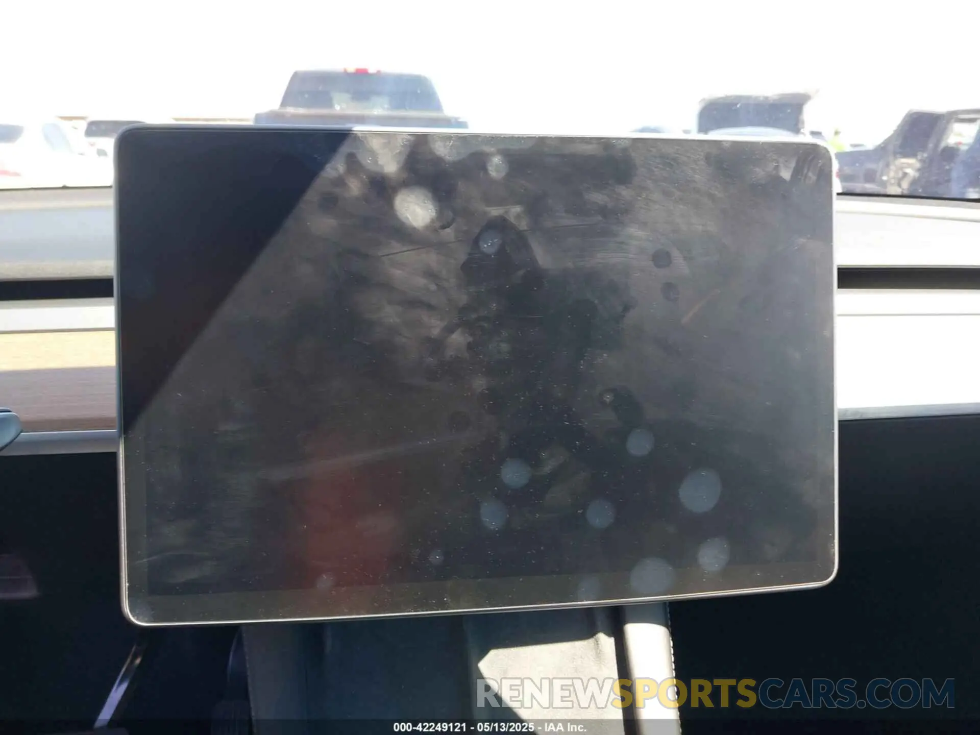 7 Photograph of a damaged car 7SAYGDEE6PF691155 TESLA MODEL Y 2023