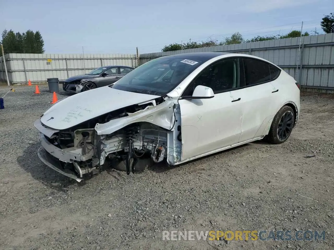 1 Photograph of a damaged car 7SAYGDEE6PF692970 TESLA MODEL Y 2023