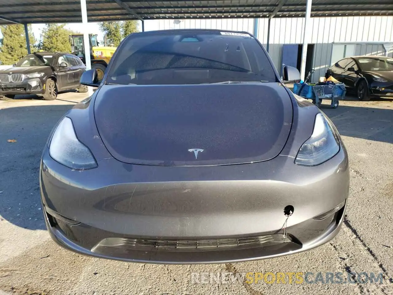 5 Photograph of a damaged car 7SAYGDEE6PF701344 TESLA MODEL Y 2023
