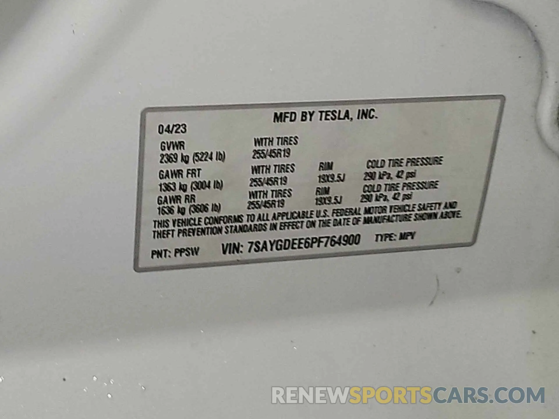 11 Photograph of a damaged car 7SAYGDEE6PF764900 TESLA MODEL Y 2023