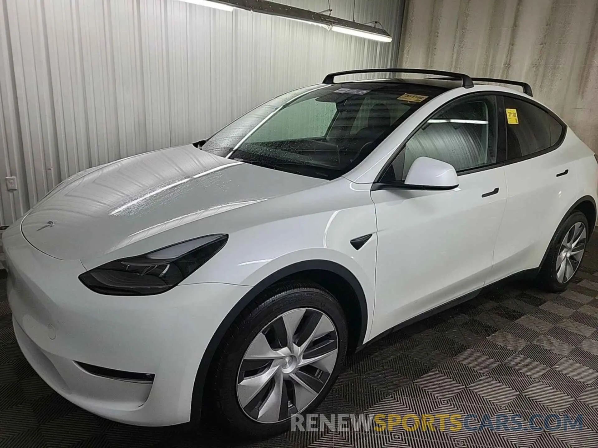13 Photograph of a damaged car 7SAYGDEE6PF764900 TESLA MODEL Y 2023