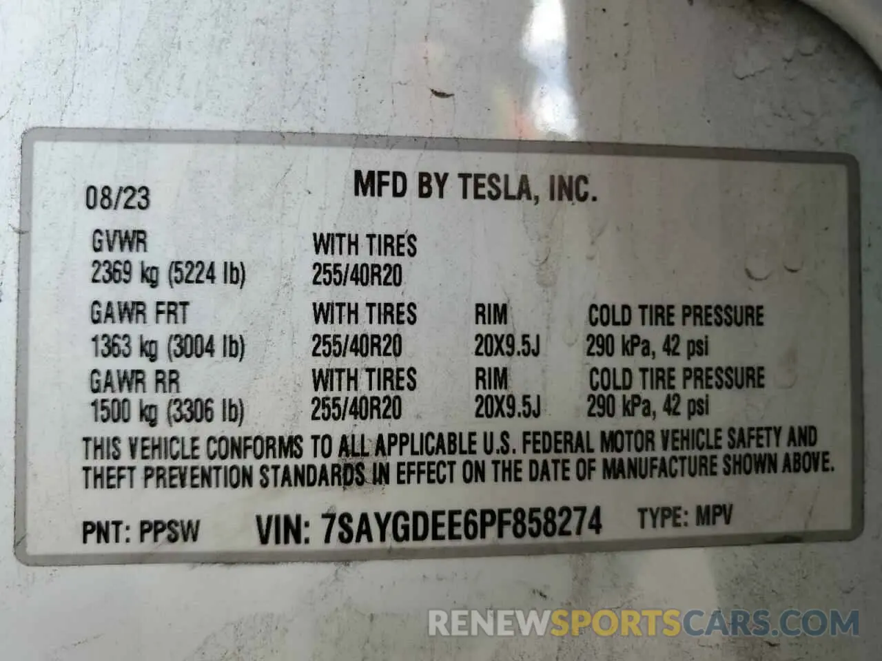 12 Photograph of a damaged car 7SAYGDEE6PF858274 TESLA MODEL Y 2023