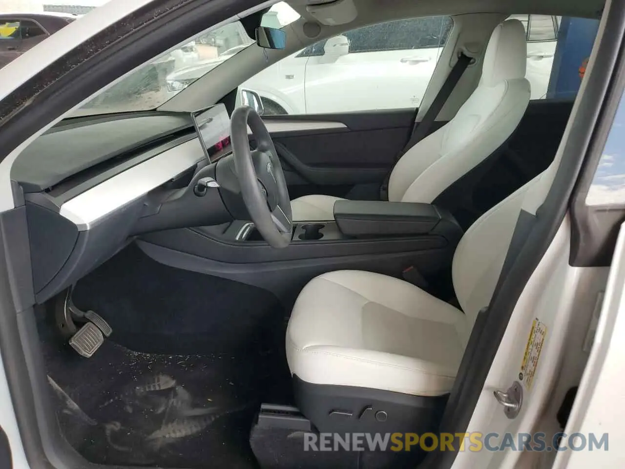 7 Photograph of a damaged car 7SAYGDEE6PF858274 TESLA MODEL Y 2023