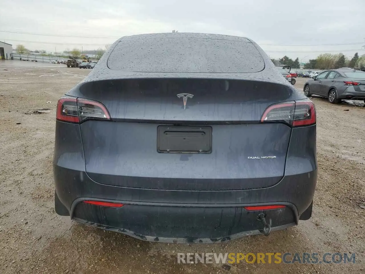 6 Photograph of a damaged car 7SAYGDEE6PF868805 TESLA MODEL Y 2023