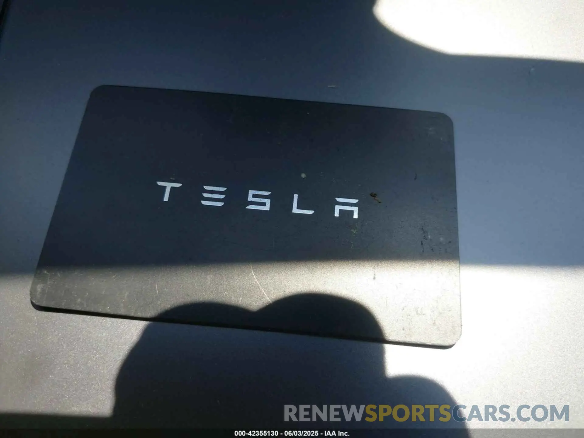 11 Photograph of a damaged car 7SAYGDEE6PF876399 TESLA MODEL Y 2023