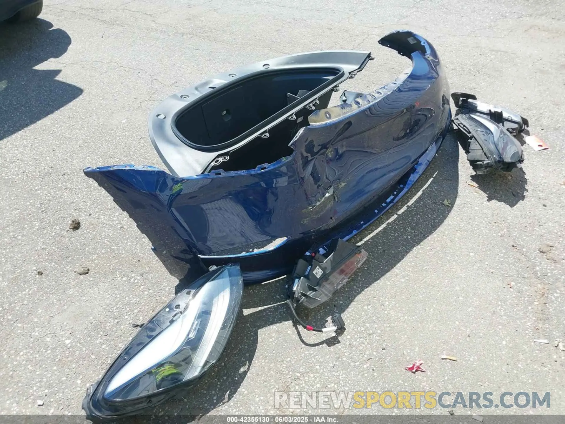 23 Photograph of a damaged car 7SAYGDEE6PF876399 TESLA MODEL Y 2023