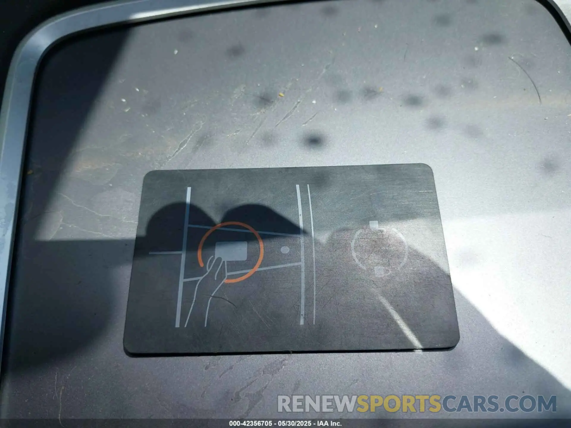 11 Photograph of a damaged car 7SAYGDEE6PF892439 TESLA MODEL Y 2023
