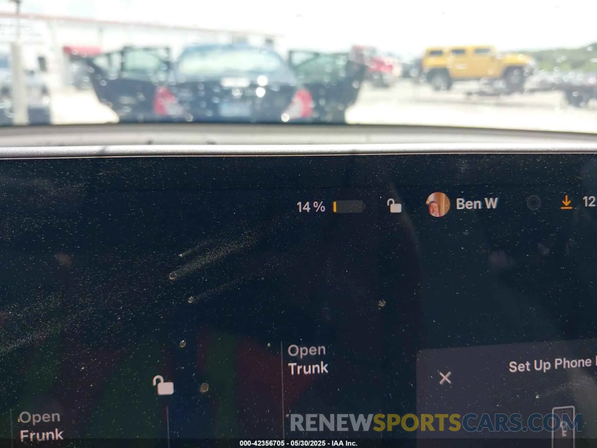17 Photograph of a damaged car 7SAYGDEE6PF892439 TESLA MODEL Y 2023