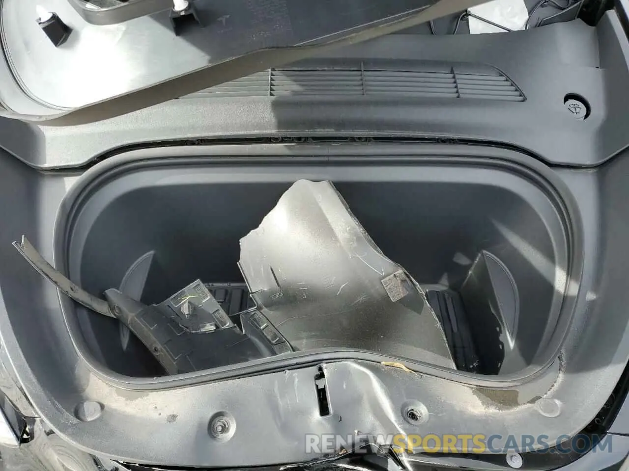 11 Photograph of a damaged car 7SAYGDEE6PF893431 TESLA MODEL Y 2023