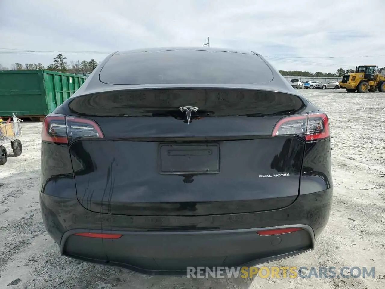 6 Photograph of a damaged car 7SAYGDEE6PF893431 TESLA MODEL Y 2023
