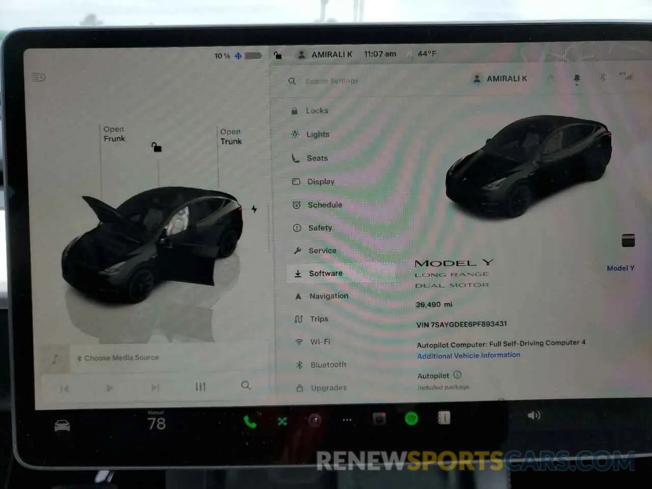 9 Photograph of a damaged car 7SAYGDEE6PF893431 TESLA MODEL Y 2023