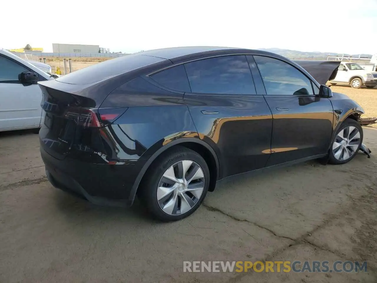 3 Photograph of a damaged car 7SAYGDEE6PF910258 TESLA MODEL Y 2023