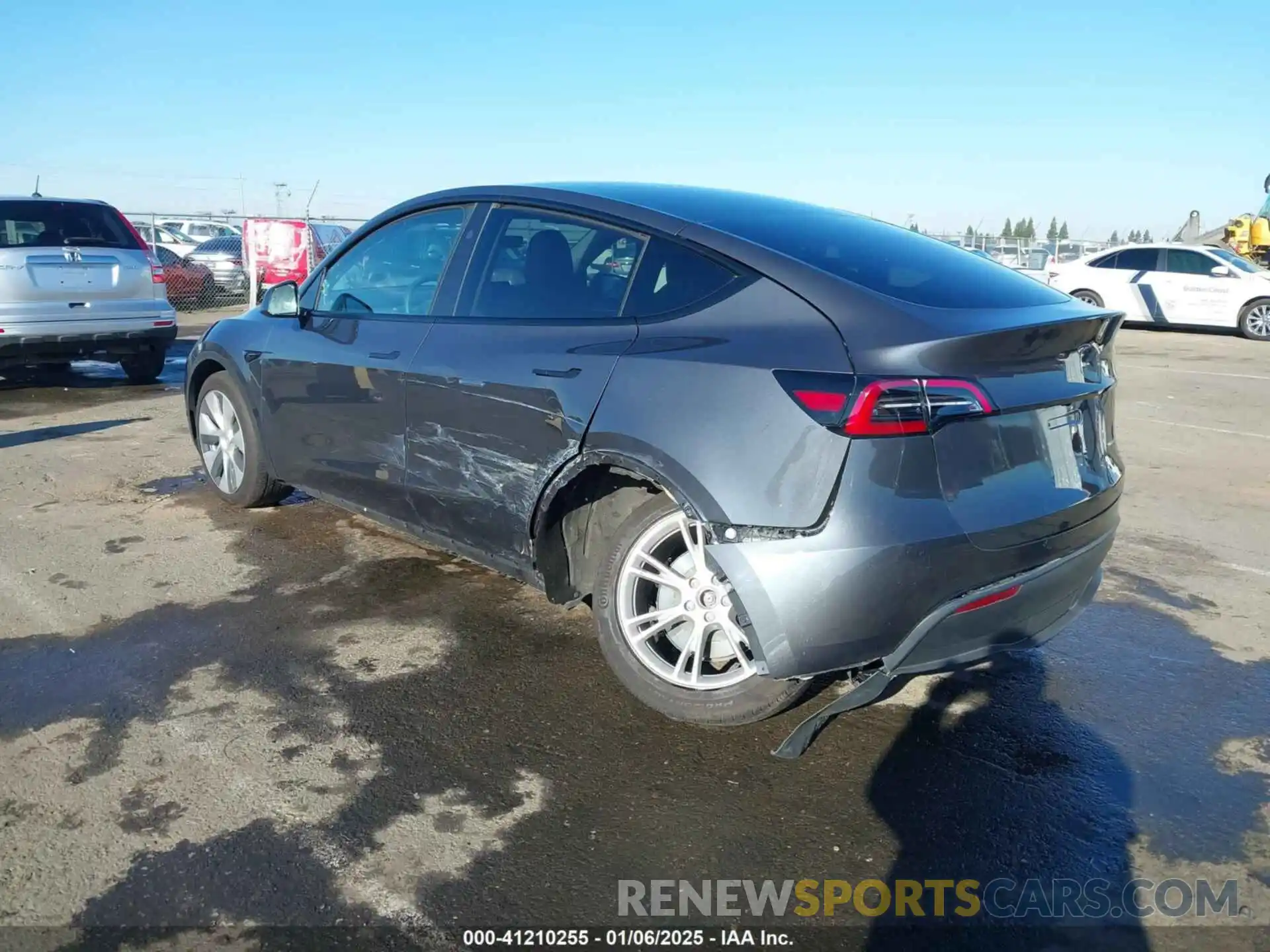 3 Photograph of a damaged car 7SAYGDEE6PF979984 TESLA MODEL Y 2023