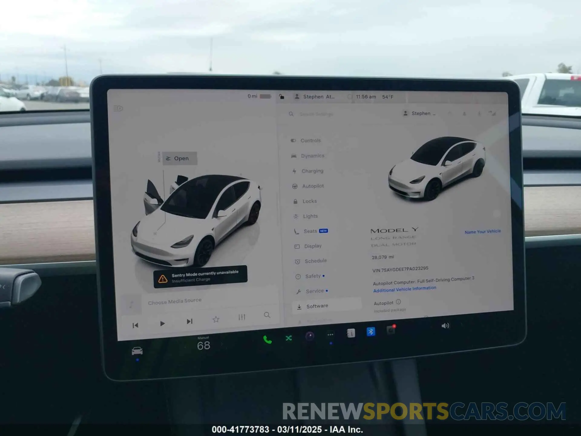 18 Photograph of a damaged car 7SAYGDEE7PA023295 TESLA MODEL Y 2023