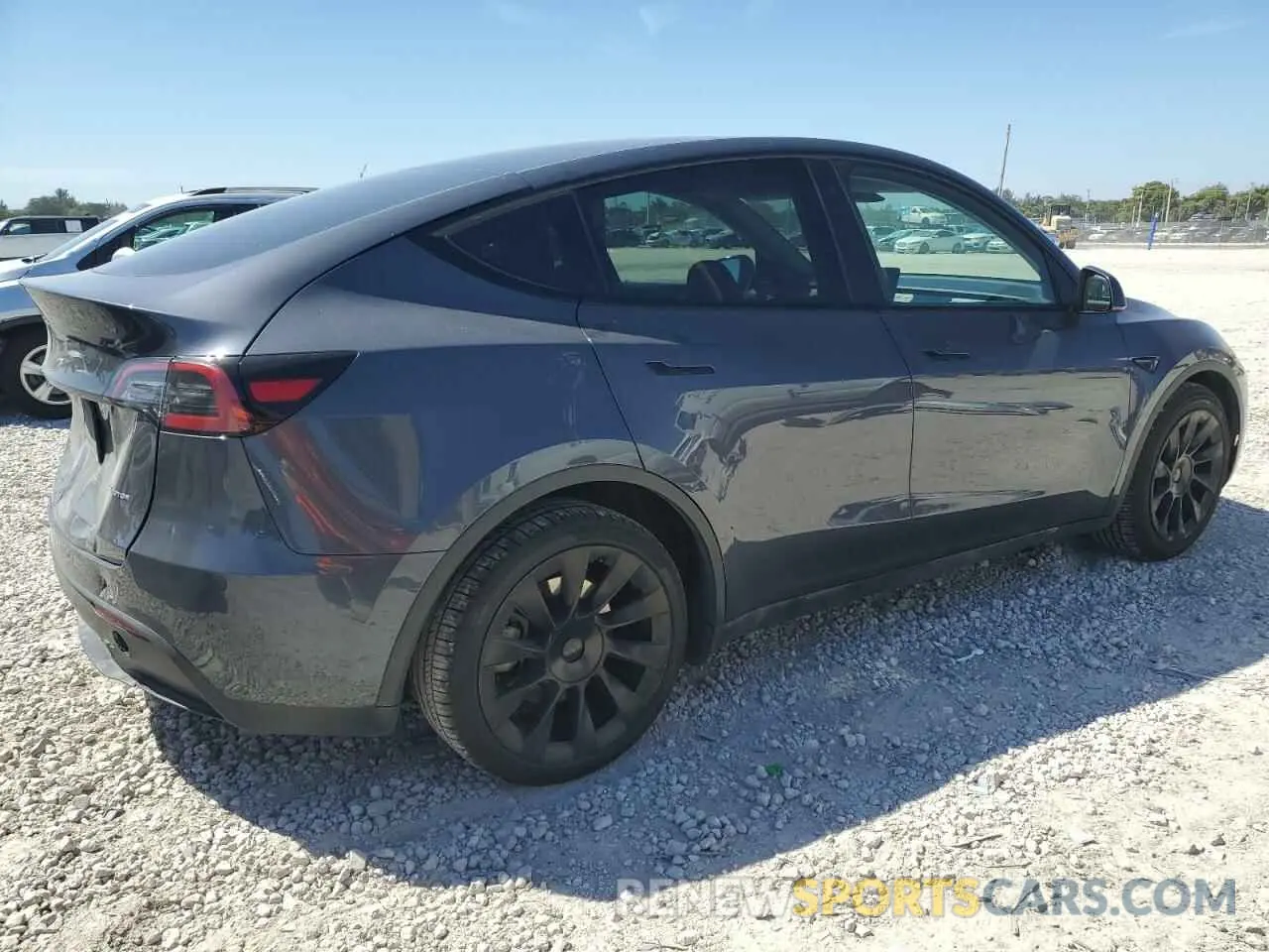 3 Photograph of a damaged car 7SAYGDEE7PA025631 TESLA MODEL Y 2023