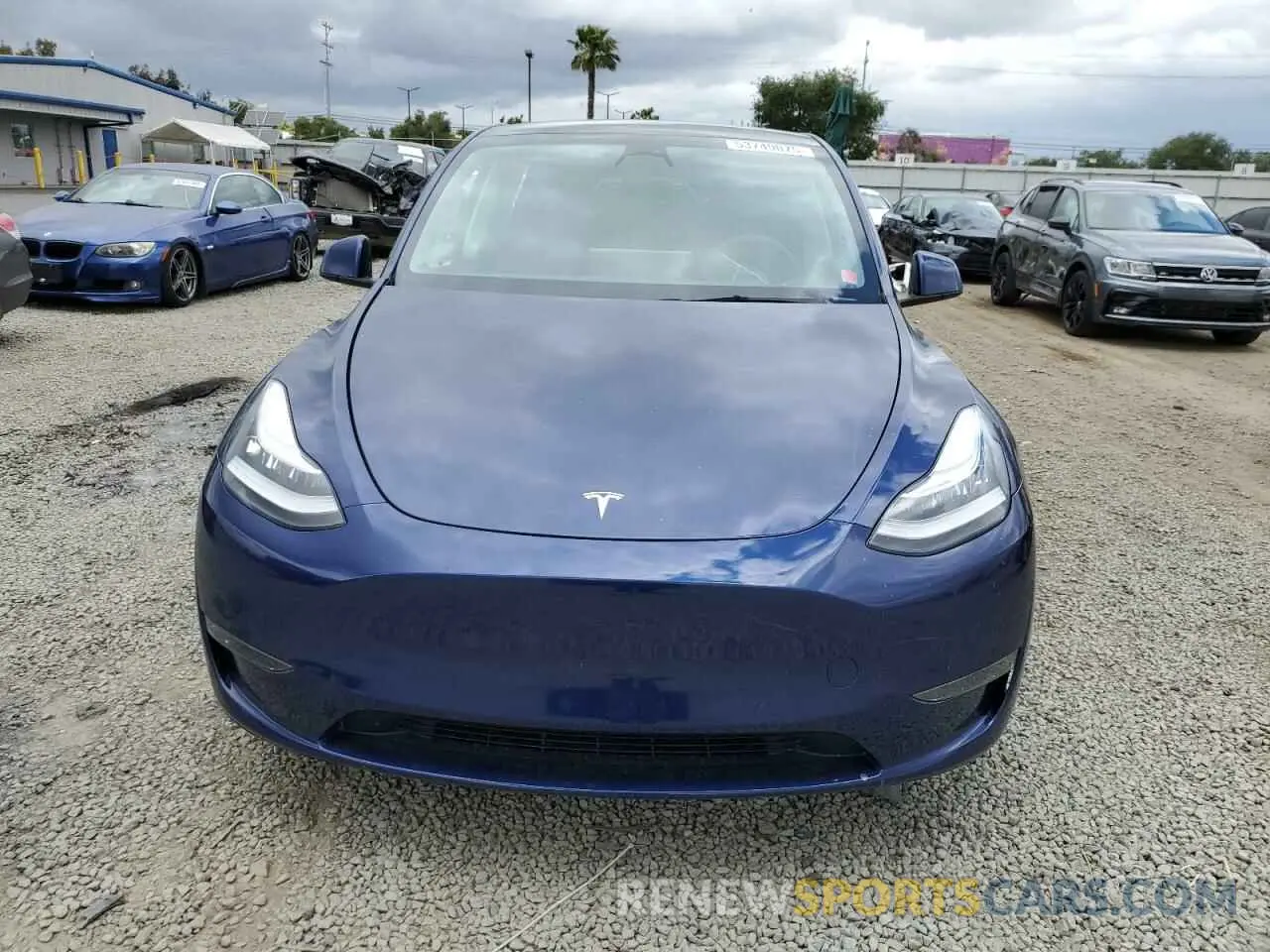5 Photograph of a damaged car 7SAYGDEE7PA028531 TESLA MODEL Y 2023