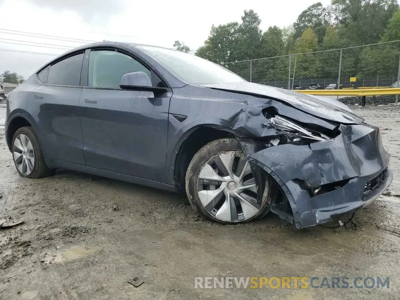 4 Photograph of a damaged car 7SAYGDEE7PA037312 TESLA MODEL Y 2023