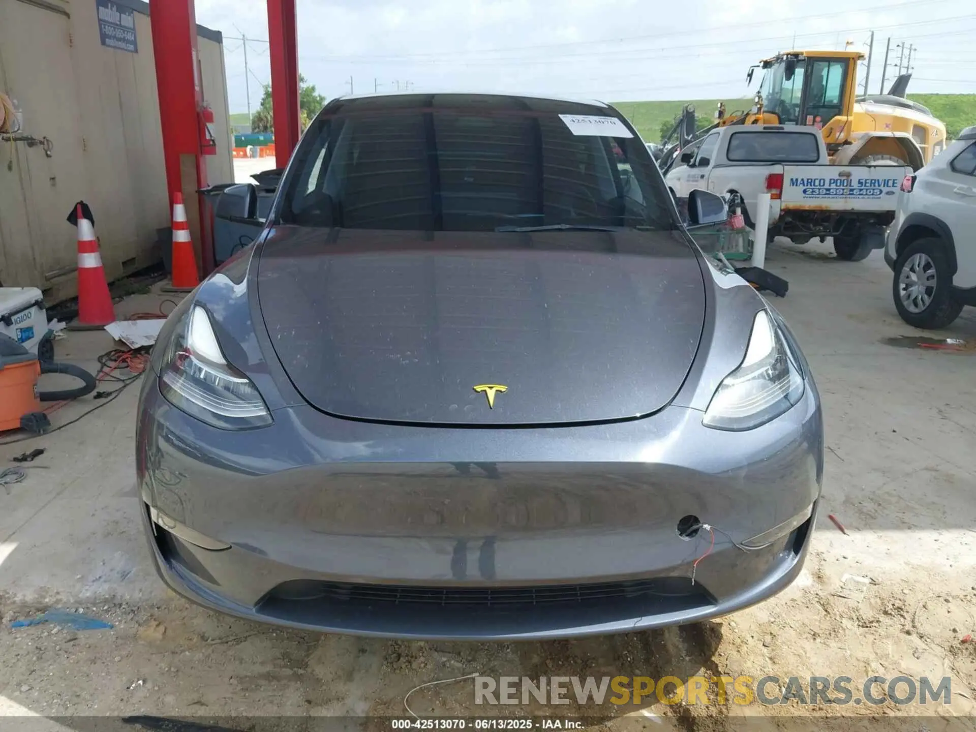 12 Photograph of a damaged car 7SAYGDEE7PA037763 TESLA MODEL Y 2023