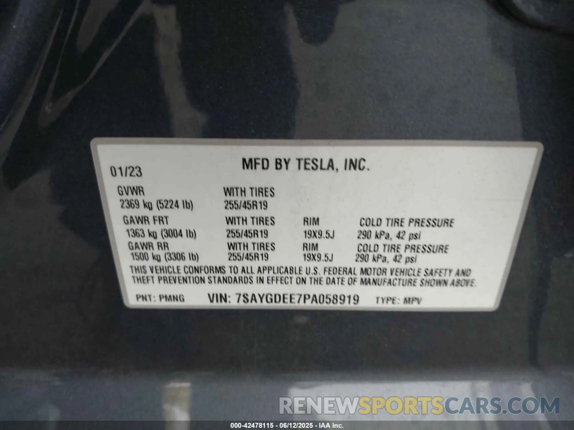 9 Photograph of a damaged car 7SAYGDEE7PA058919 TESLA MODEL Y 2023
