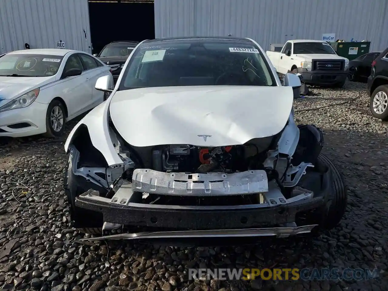 5 Photograph of a damaged car 7SAYGDEE7PA071394 TESLA MODEL Y 2023