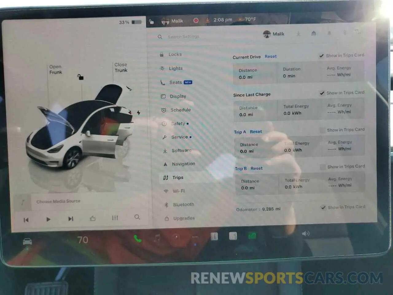 9 Photograph of a damaged car 7SAYGDEE7PA076336 TESLA MODEL Y 2023