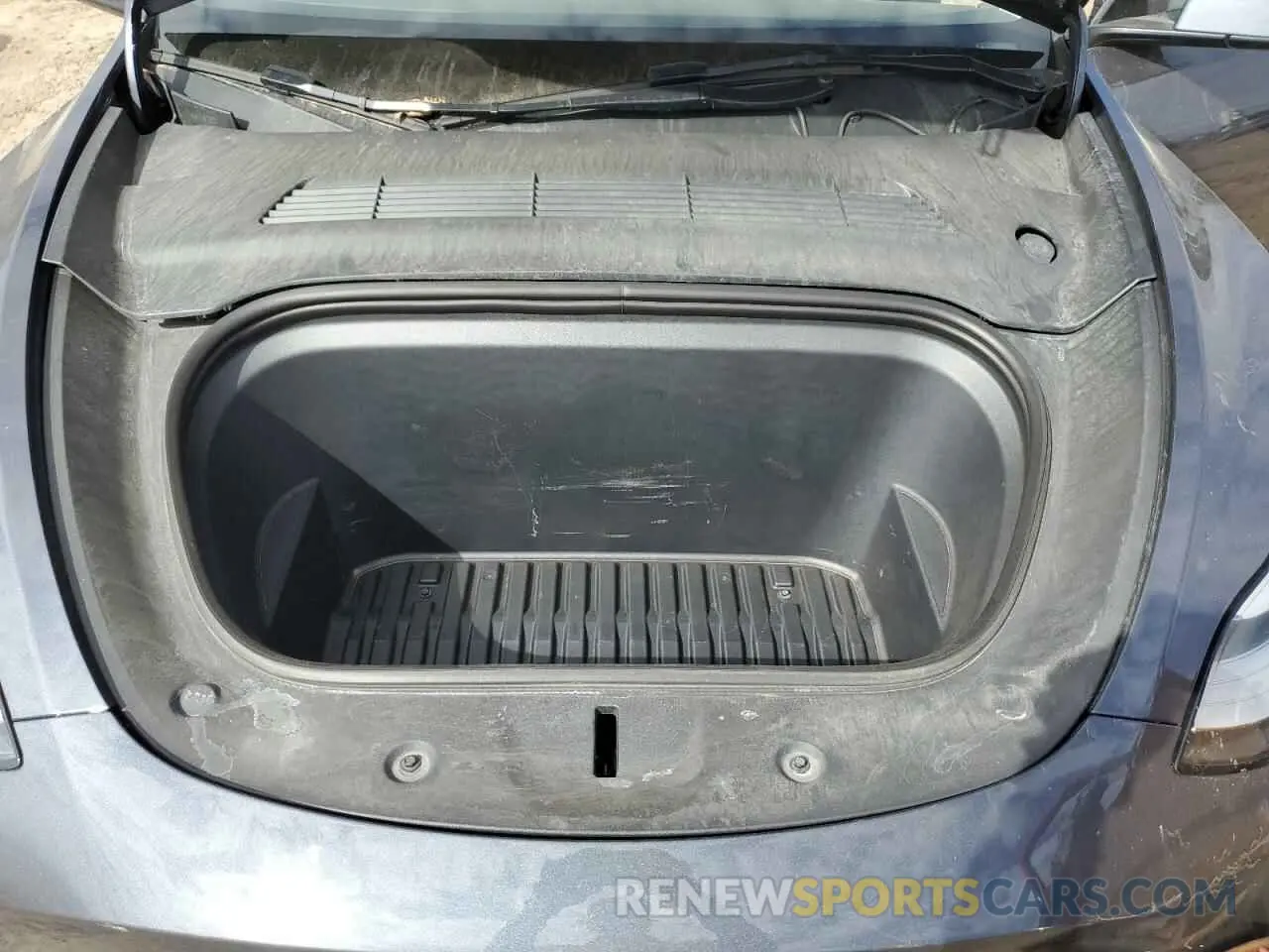 12 Photograph of a damaged car 7SAYGDEE7PA079740 TESLA MODEL Y 2023
