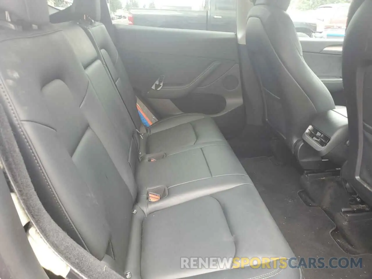 11 Photograph of a damaged car 7SAYGDEE7PA080807 TESLA MODEL Y 2023