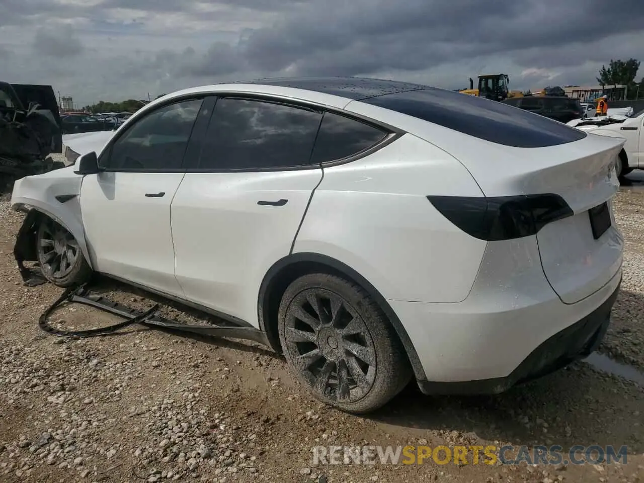 2 Photograph of a damaged car 7SAYGDEE7PA086333 TESLA MODEL Y 2023