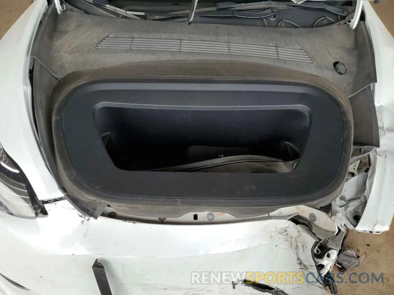 11 Photograph of a damaged car 7SAYGDEE7PA097462 TESLA MODEL Y 2023