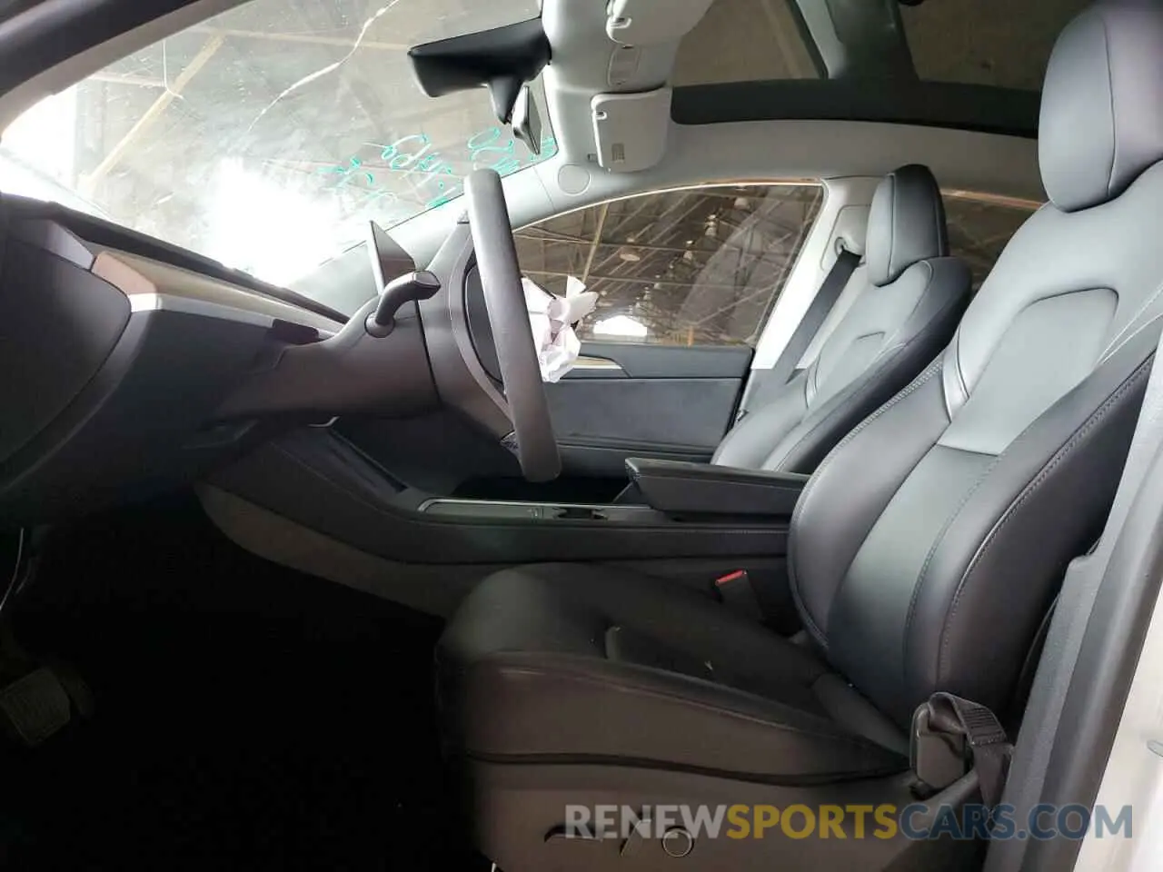 7 Photograph of a damaged car 7SAYGDEE7PA097462 TESLA MODEL Y 2023