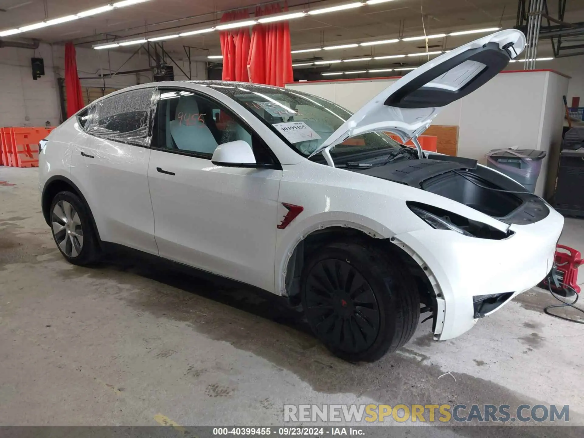 1 Photograph of a damaged car 7SAYGDEE7PA100523 TESLA MODEL Y 2023