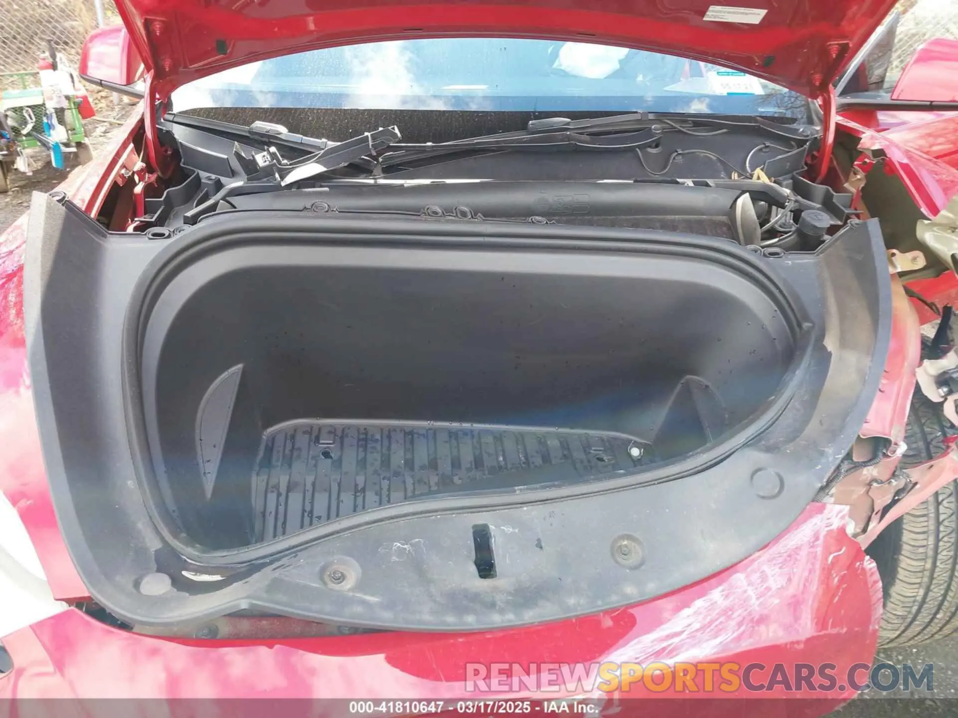 10 Photograph of a damaged car 7SAYGDEE7PA101994 TESLA MODEL Y 2023