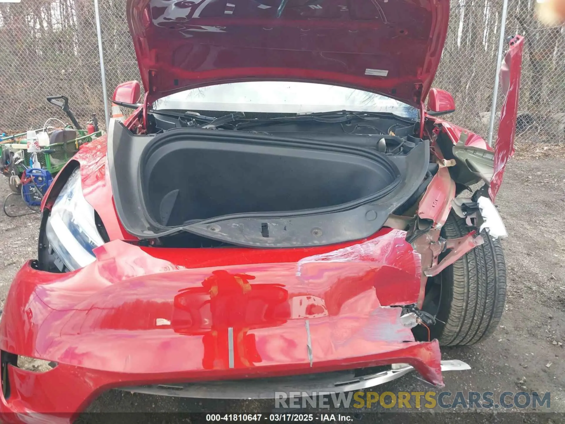 11 Photograph of a damaged car 7SAYGDEE7PA101994 TESLA MODEL Y 2023
