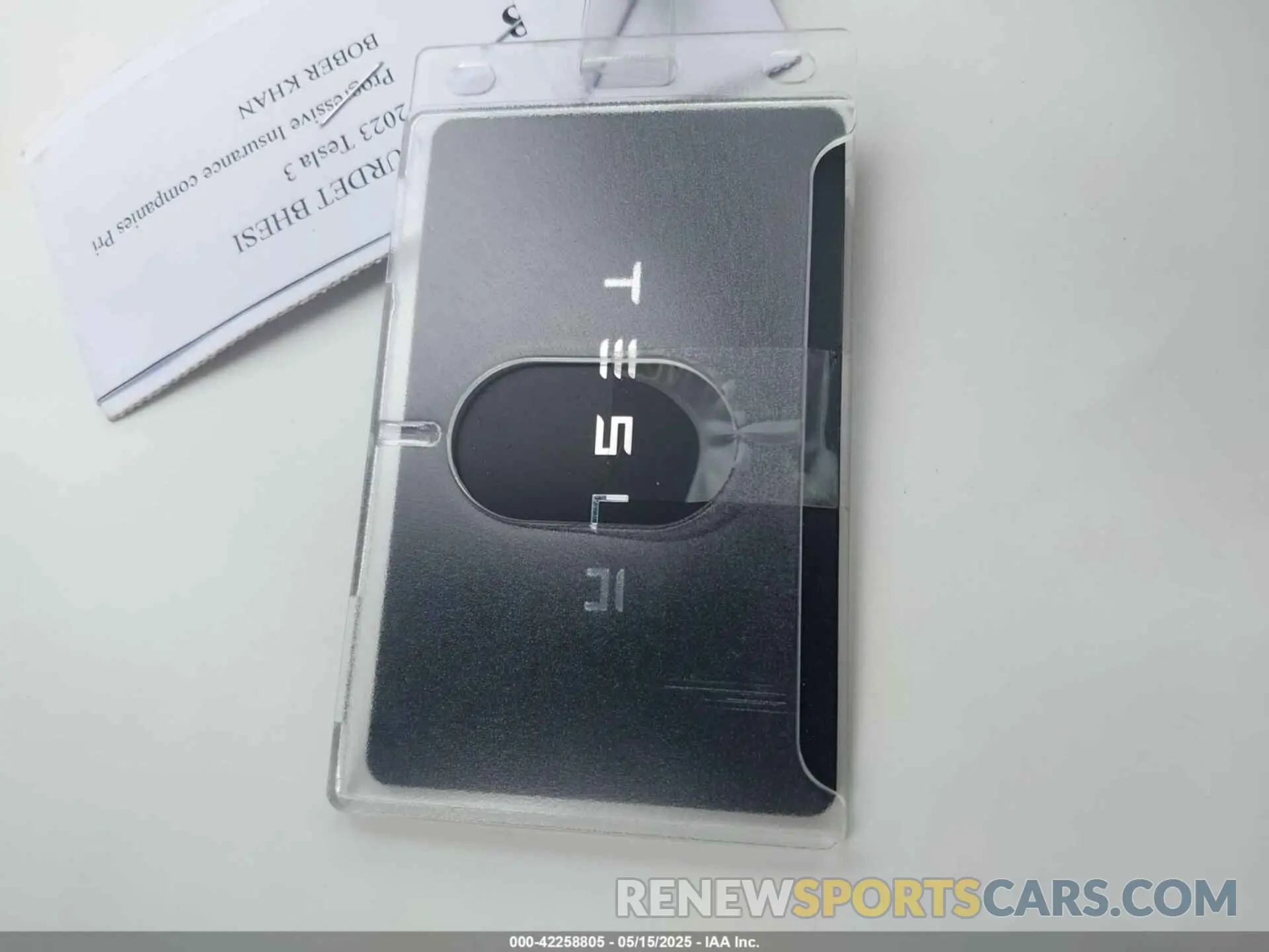 11 Photograph of a damaged car 7SAYGDEE7PA121470 TESLA MODEL Y 2023