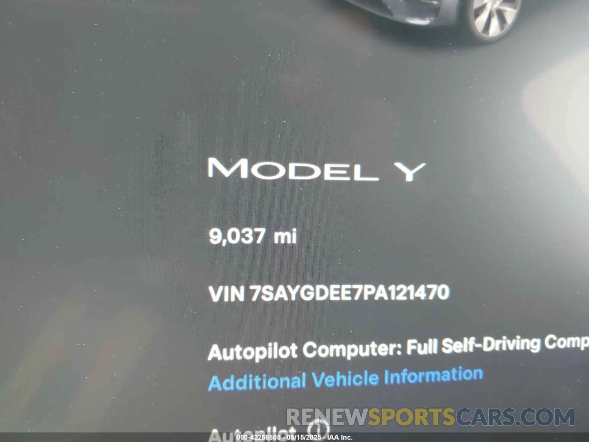 15 Photograph of a damaged car 7SAYGDEE7PA121470 TESLA MODEL Y 2023