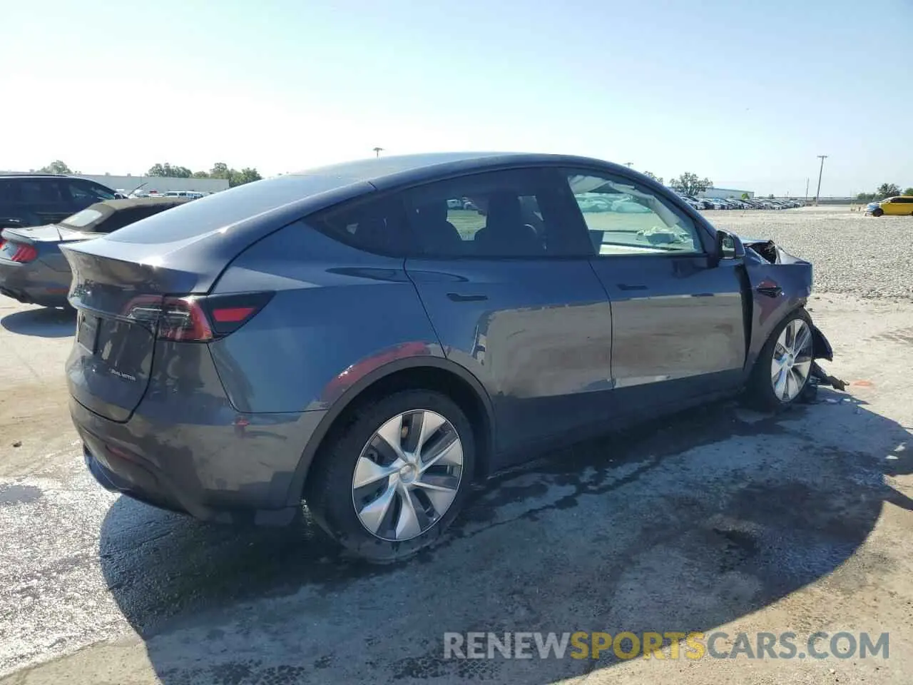 3 Photograph of a damaged car 7SAYGDEE7PA131500 TESLA MODEL Y 2023