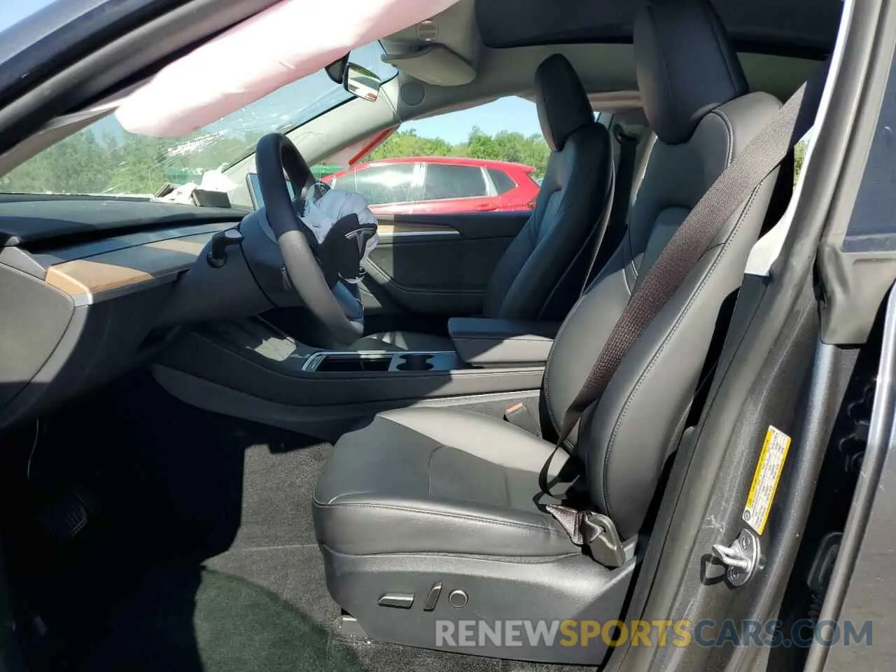 7 Photograph of a damaged car 7SAYGDEE7PA131500 TESLA MODEL Y 2023