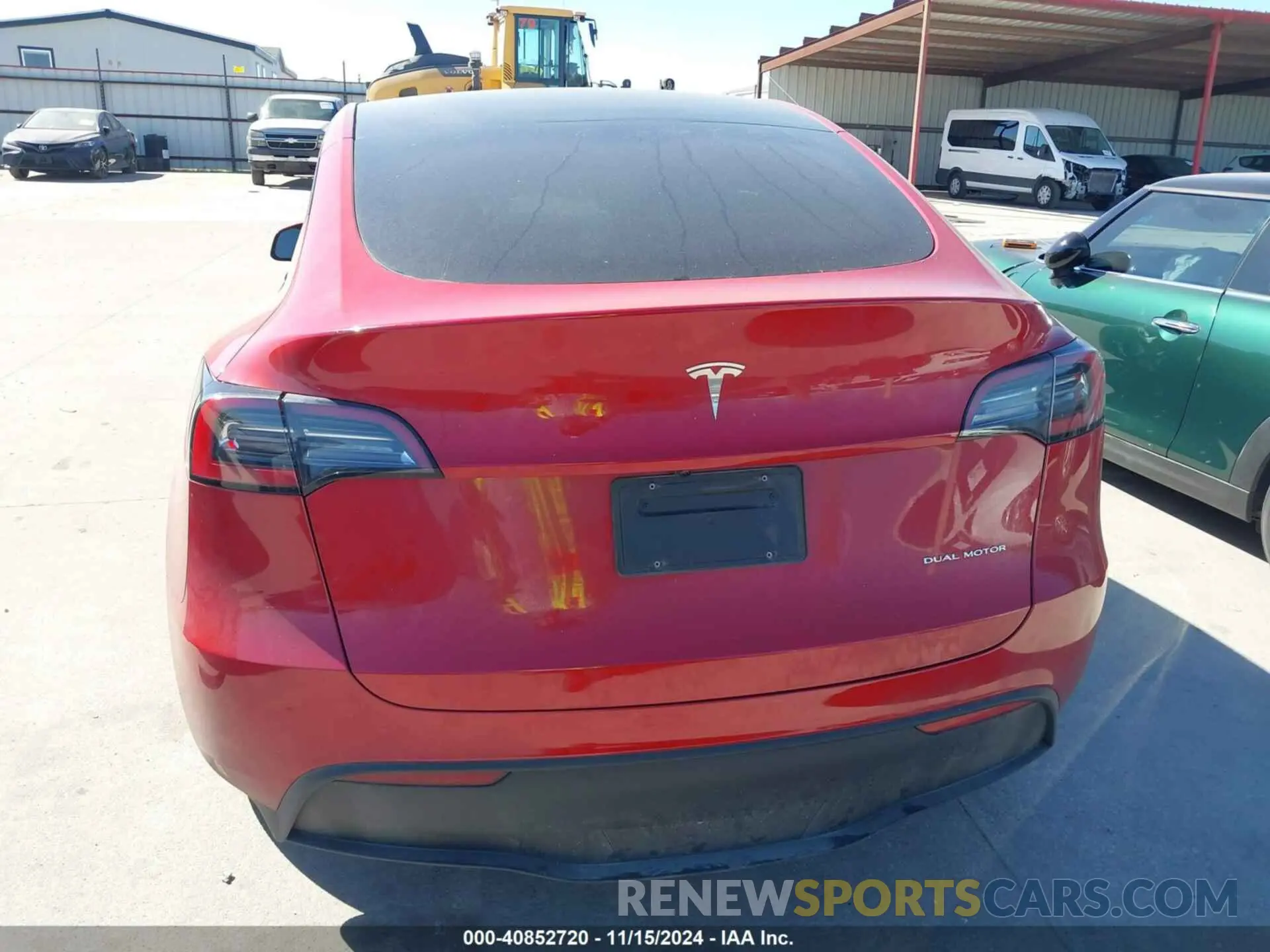 16 Photograph of a damaged car 7SAYGDEE7PA136437 TESLA MODEL Y 2023