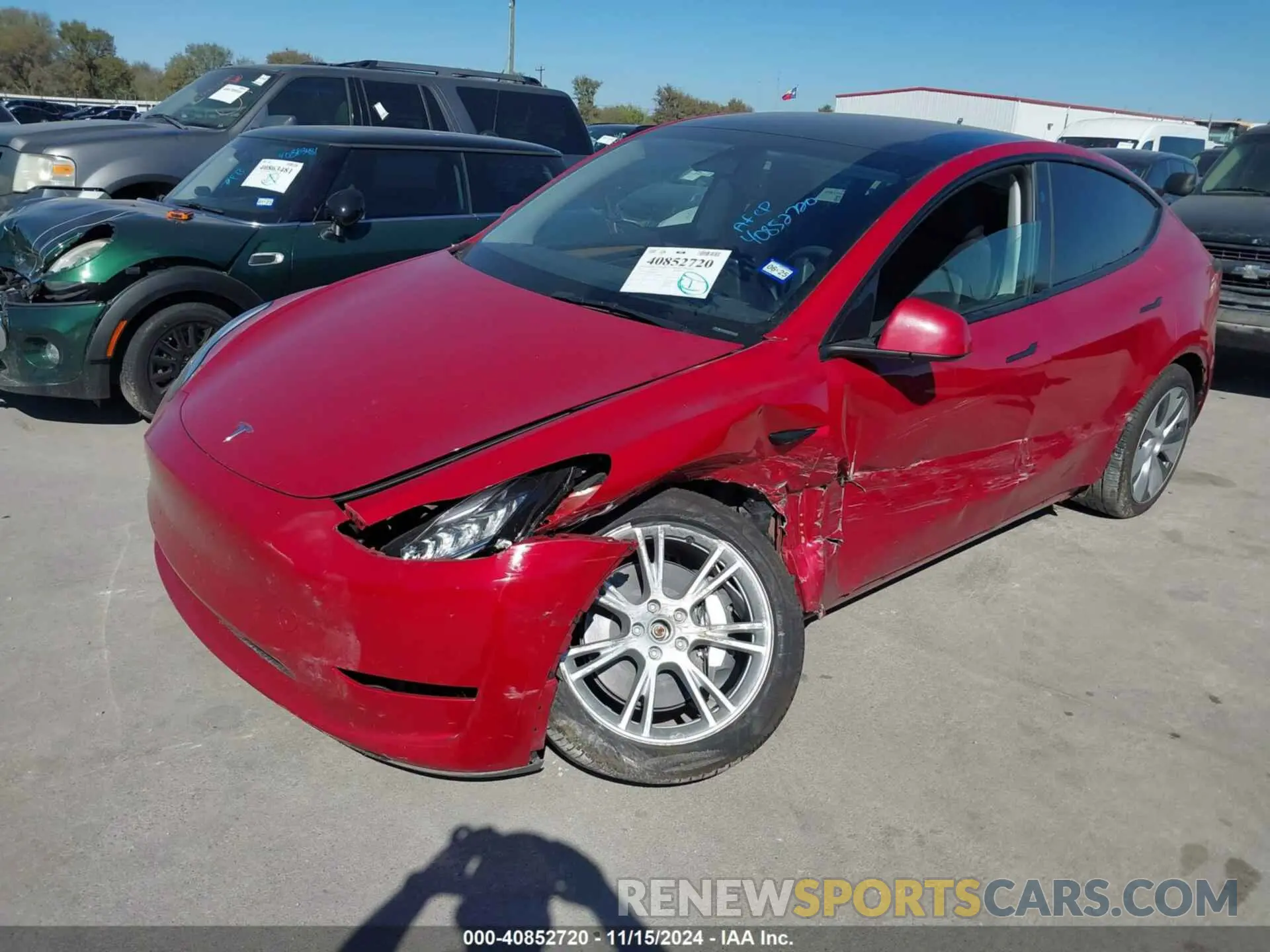 2 Photograph of a damaged car 7SAYGDEE7PA136437 TESLA MODEL Y 2023